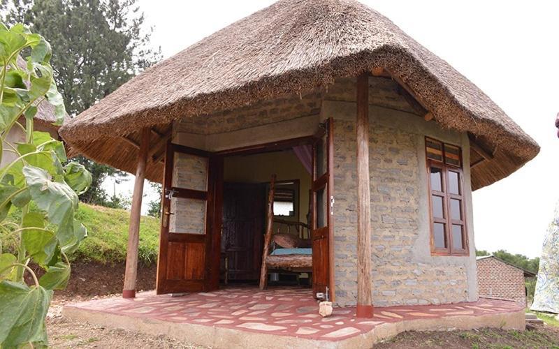 Lake Nyamirima Cottages Fort Portal エクステリア 写真